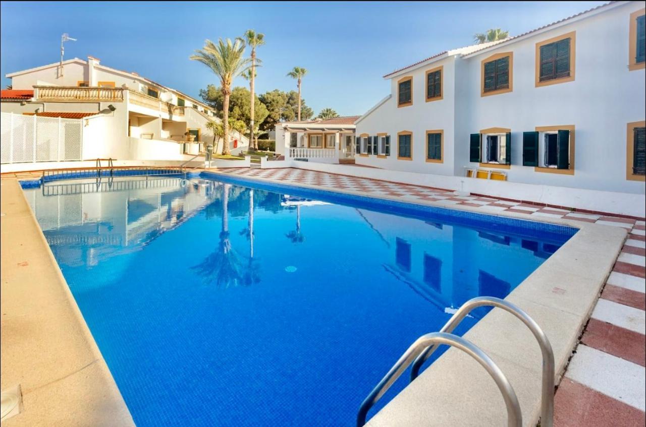 Bonito Apartamento Con Terraza, Jardin Y Piscina Cala en Bosc Eksteriør billede