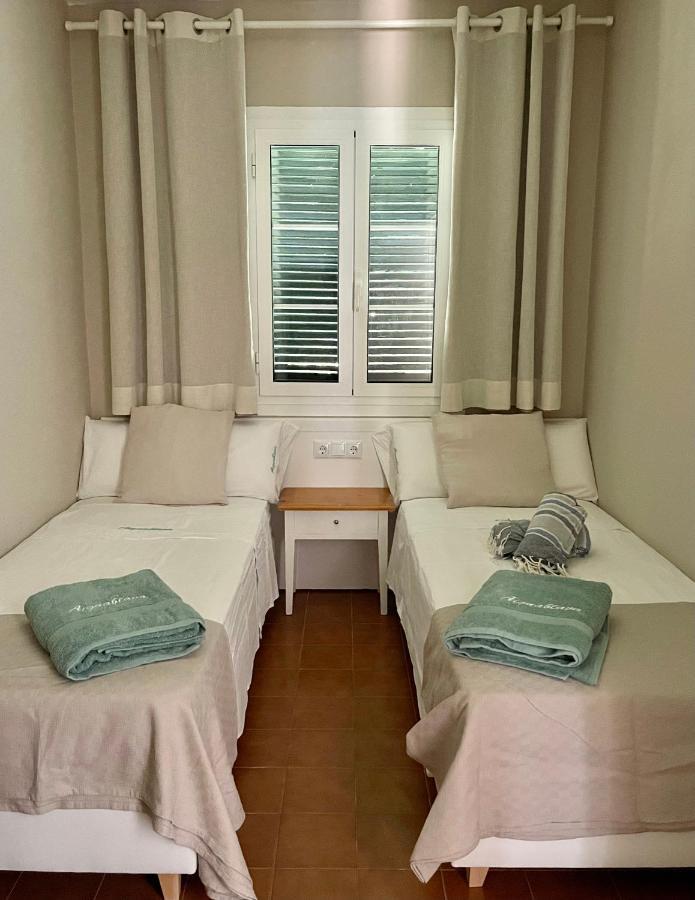 Bonito Apartamento Con Terraza, Jardin Y Piscina Cala en Bosc Eksteriør billede