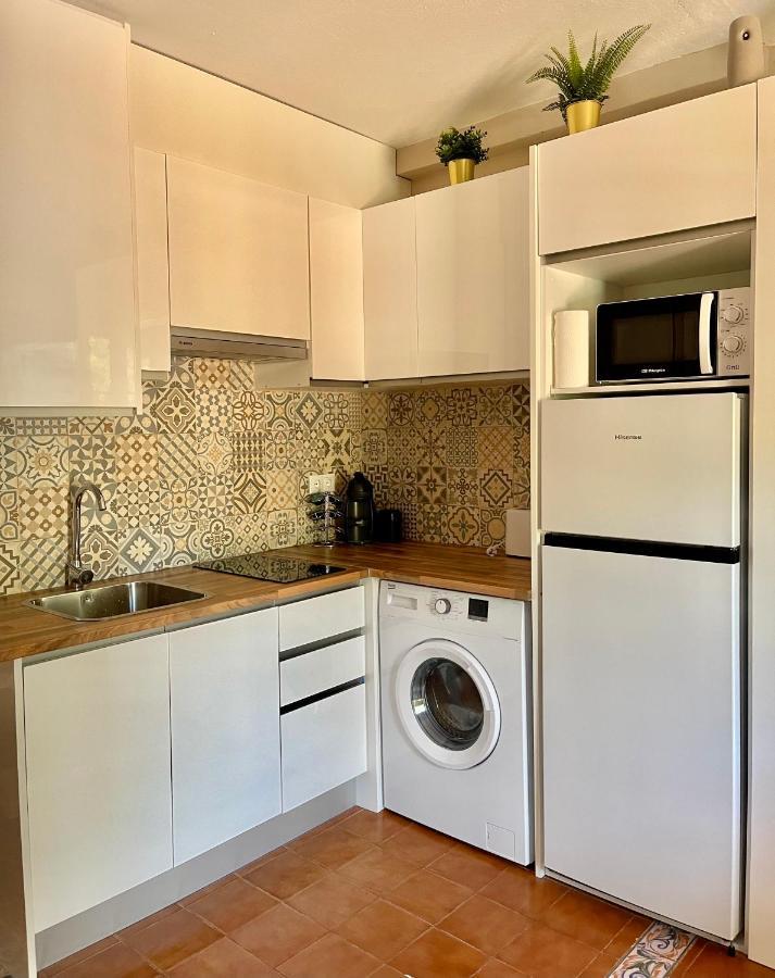 Bonito Apartamento Con Terraza, Jardin Y Piscina Cala en Bosc Eksteriør billede